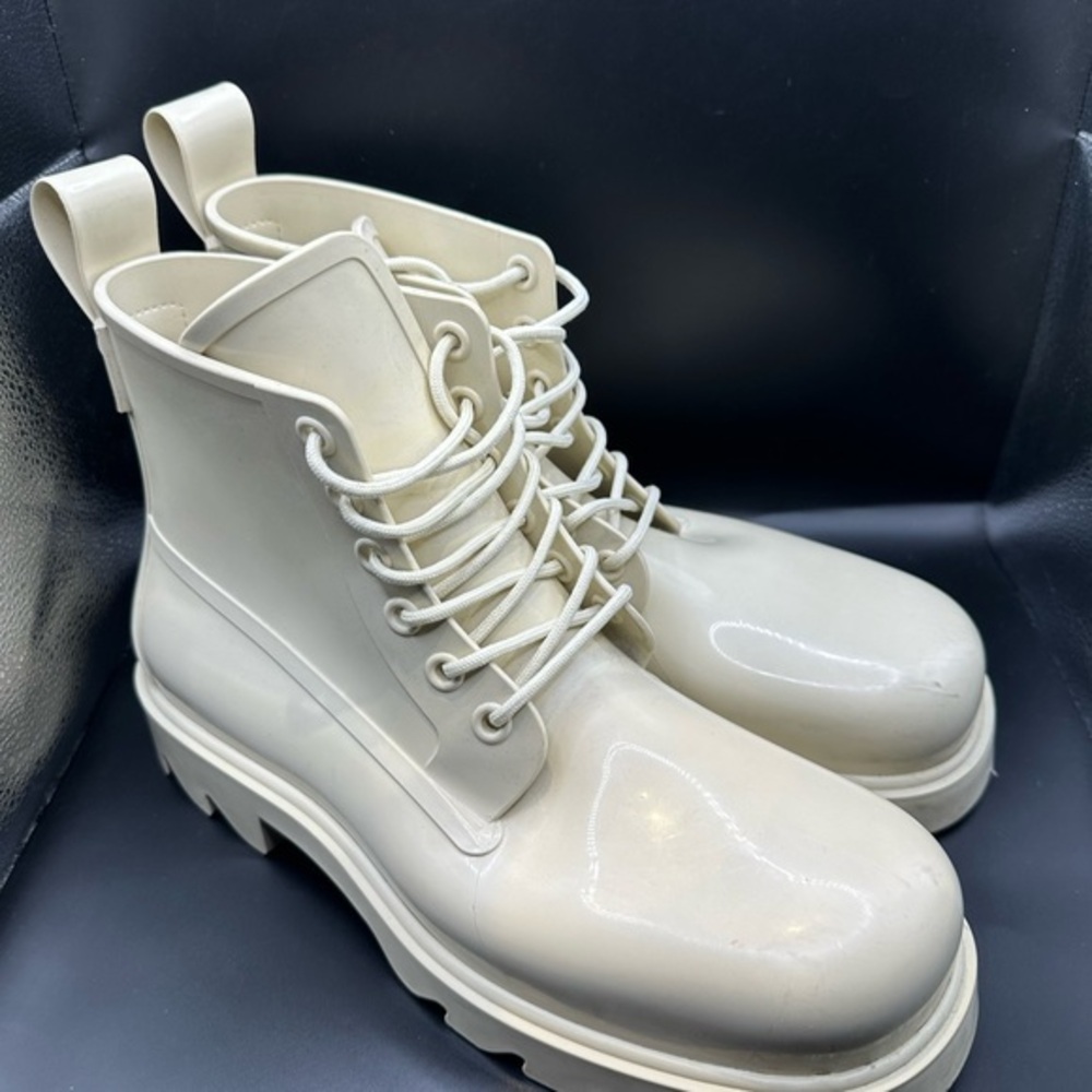 Bottega Veneta Cream Rain Boots EU45